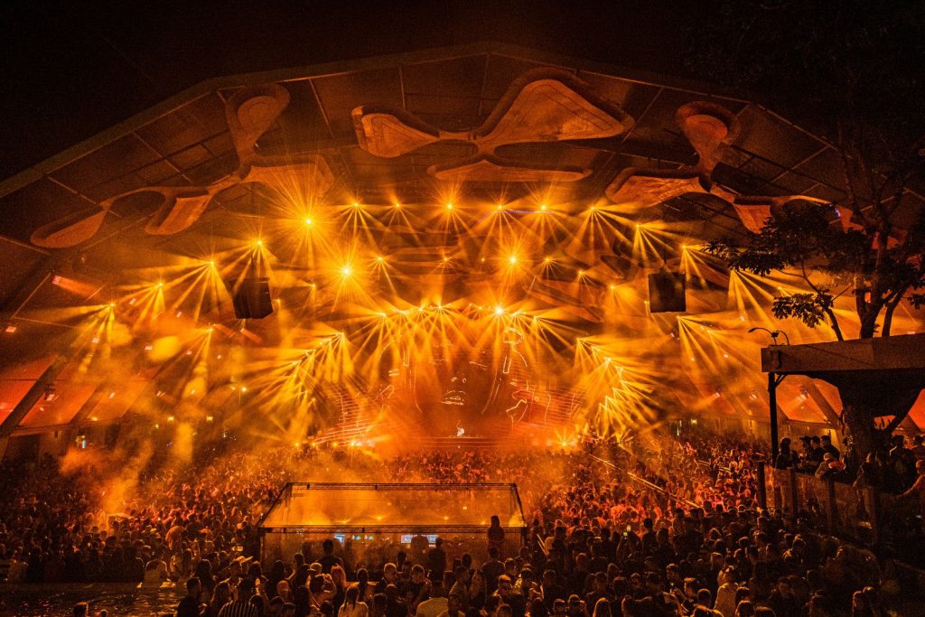 11 sets completos no Laroc Club que estão disponíveis no Youtube e você não sabia