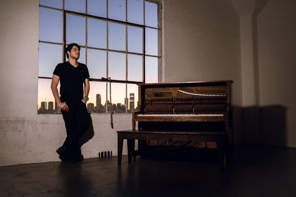 Lucas Frota estreia na Circus Recordings com EP "Alone" em parceria com Blakkat