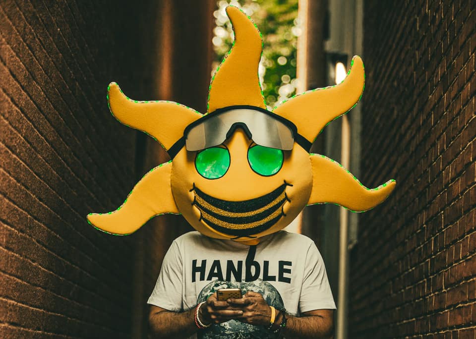 Achados WiR: Entrevistamos o americano ALWZ SNNY