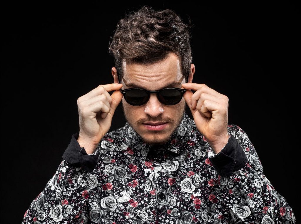 Bhaskar se reinventa e traz "Poison" pela Controversia, sub-label da Spinnin' Records