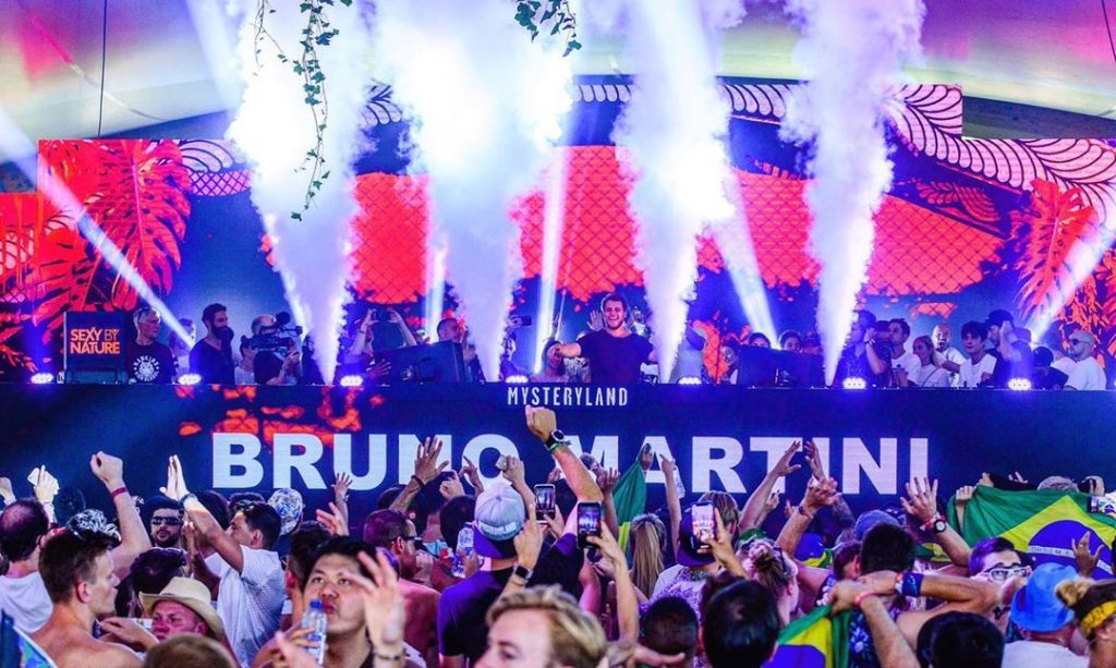 Bruno Martini une-se a JØRD e Mayra para lançar "Jag Class"