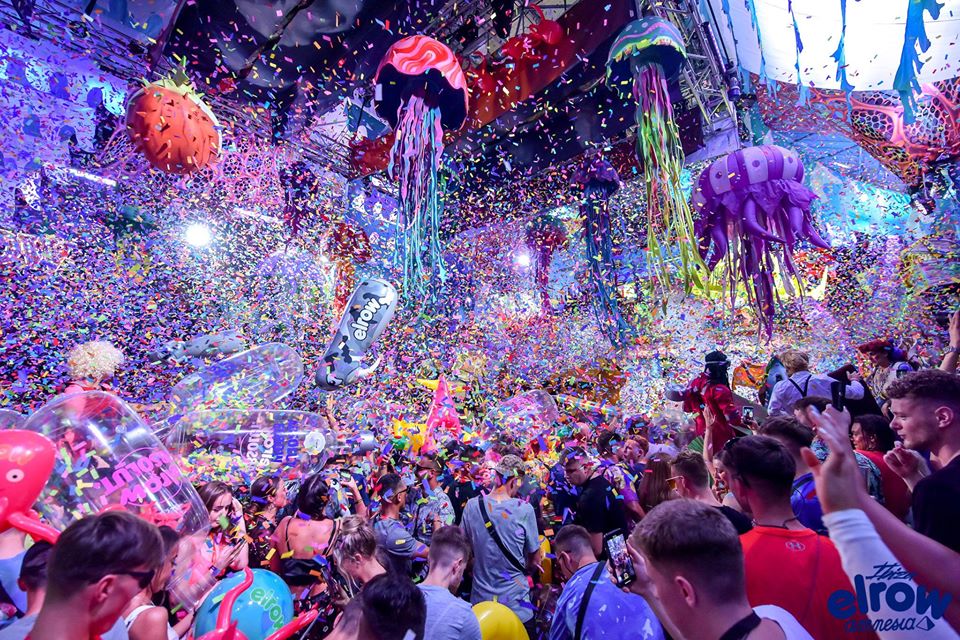 Elrow anuncia nova transmissão ao vivo do local da caverna antiga, Cova Santa
