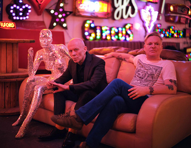 Erasure lança single inédito; ouça “Nerves Of Steel”