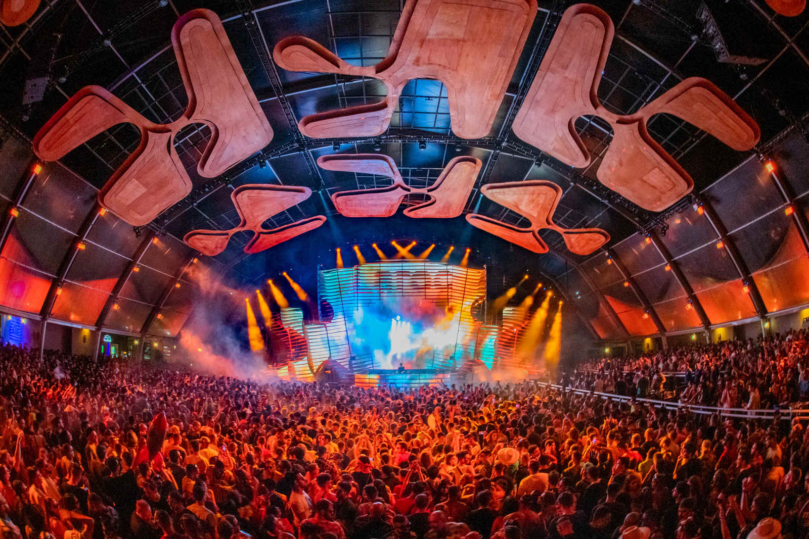 Laroc Club apresenta 1º episódio de documentário sobre sua história em comemoração aos 5 anos