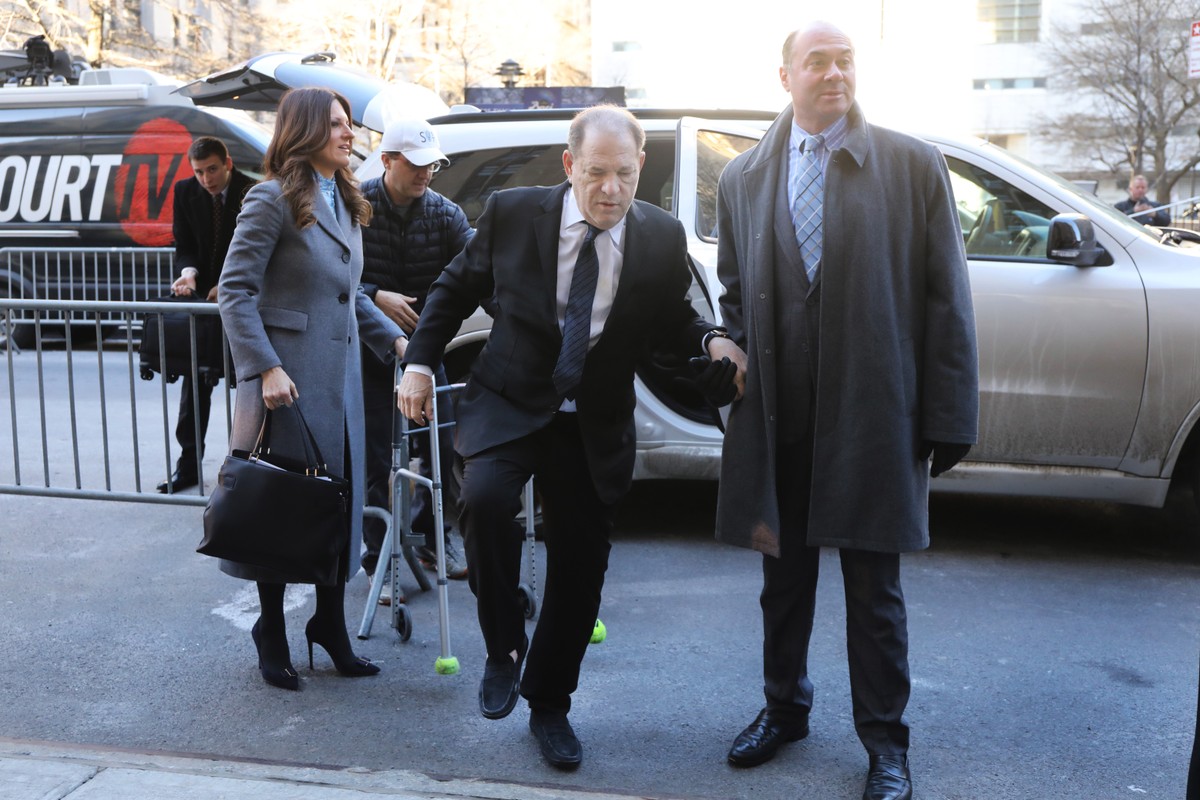 Promotoria abre acusação em julgamento de Harvey Weinstein com descrição de ataques | Cinema