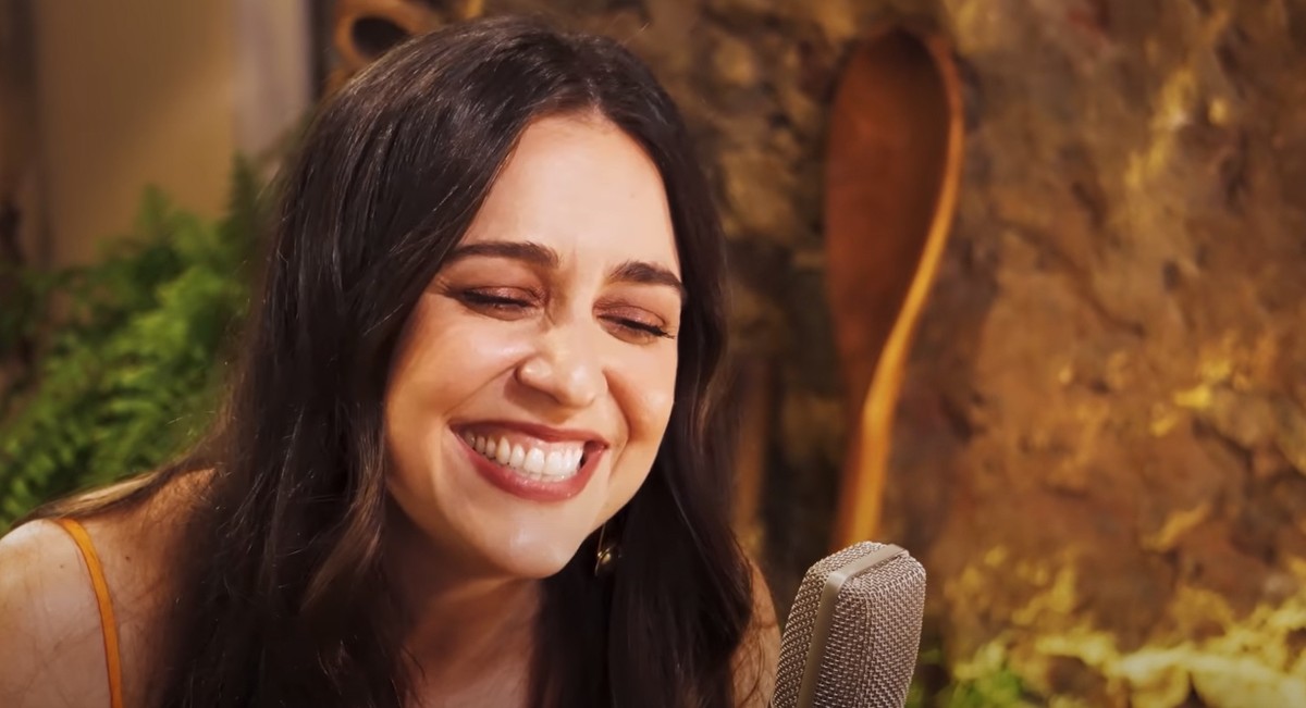 Roberta Sá vai de Zélia Duncan a Ivone Lara na inédita sessão de estúdio 'Pra nunca se acabar' | Blog do Mauro Ferreira