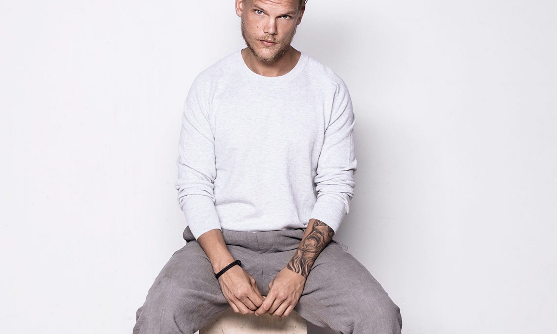 "SOS", de Avicii, torna-se o sétimo single do artista a alcançar o primeiro lugar na parada da Billboard Dance Club